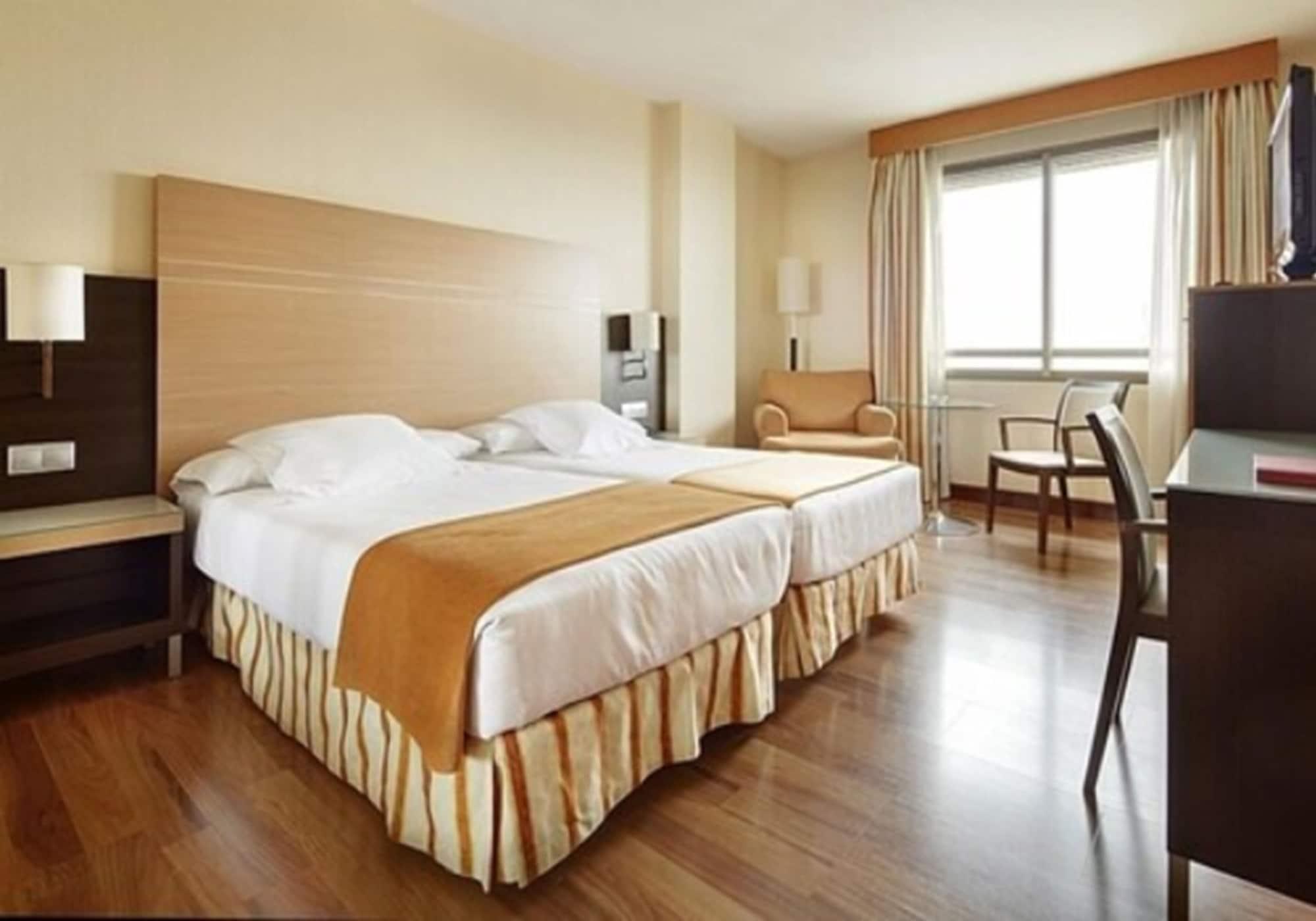 Hotel Blanca de Navarra Pamplona Pokoj fotografie